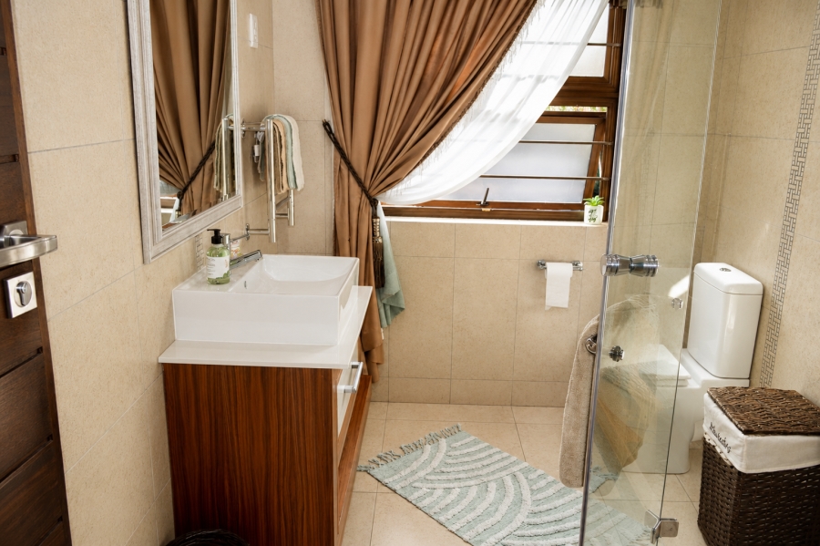 4 Bedroom Property for Sale in Wilkoppies North West